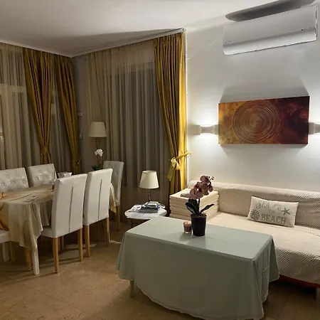 Haus Sonnenklang Sajkod * 蒂豪尼